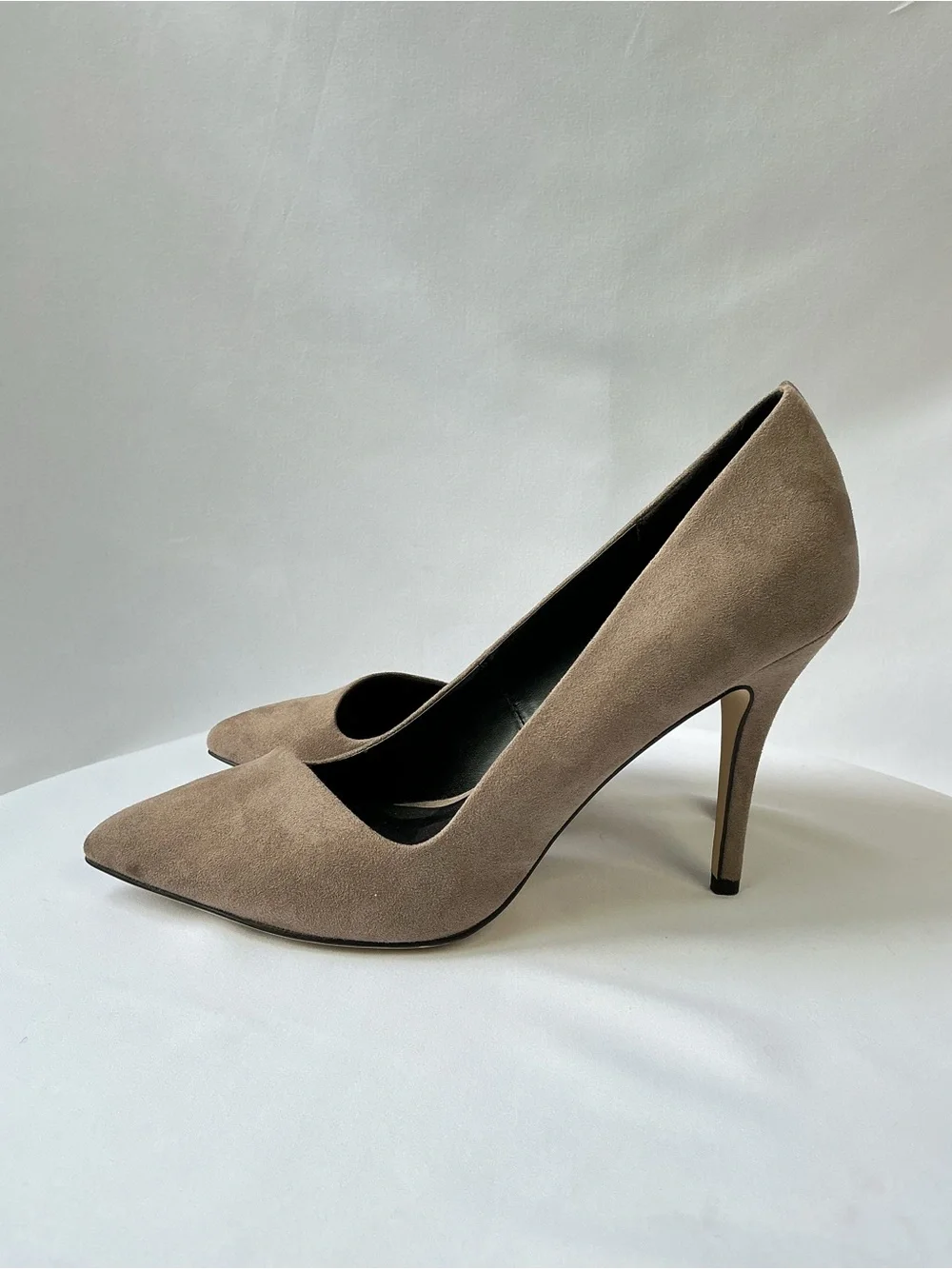 ALDO | Genuine Leather Suede Pointed Toe Stiletto Pumps Taupe Greige Heels 8.5